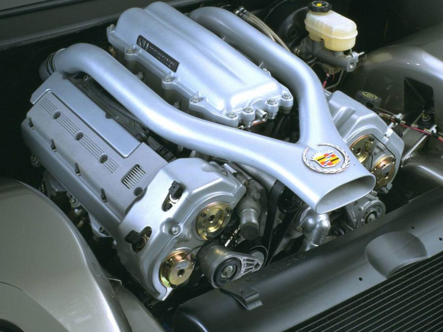  Cadillac Evoq Concept 1999 года  (фото 2 из 41)